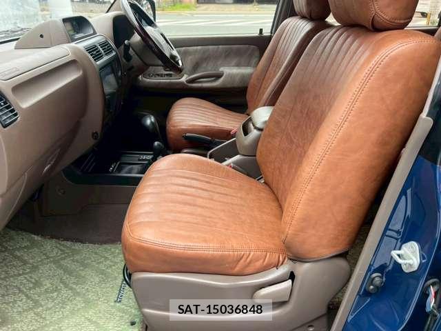 Toyota LAND CRUISER PRADO 2002-01 7815404-6