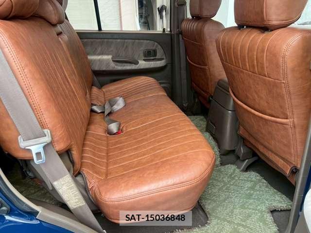 Toyota LAND CRUISER PRADO 2002-01 7815404-8