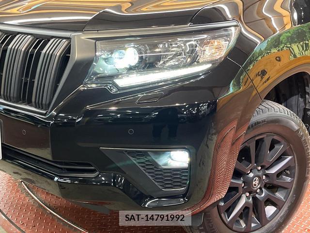 Toyota LAND CRUISER PRADO 2023-08 7816304-12