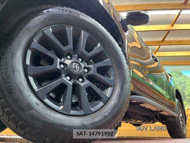Toyota LAND CRUISER PRADO 2023-08 7816304-13