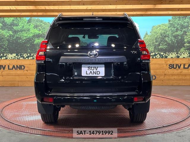 Toyota LAND CRUISER PRADO 2023-08 7816304-15
