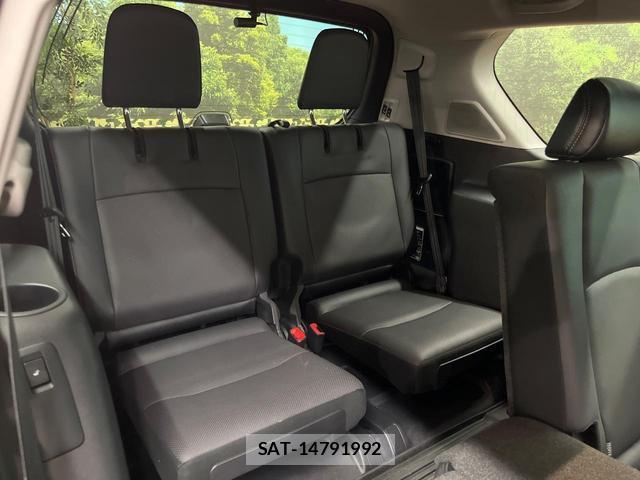 Toyota LAND CRUISER PRADO 2023-08 7816304-9