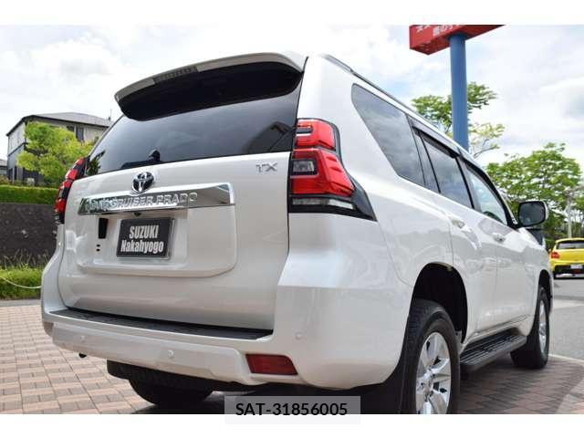 Toyota LAND CRUISER PRADO 2023-12 7816377-10
