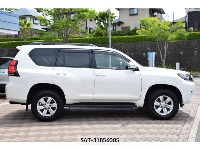 Toyota LAND CRUISER PRADO 2023-12 7816377-8