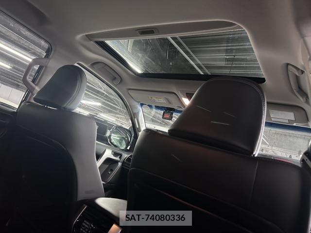 Toyota LAND CRUISER PRADO 2023-07 7817356-12