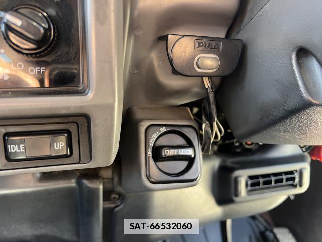 Toyota LAND CRUISER PRADO 1995-02 7817592-12