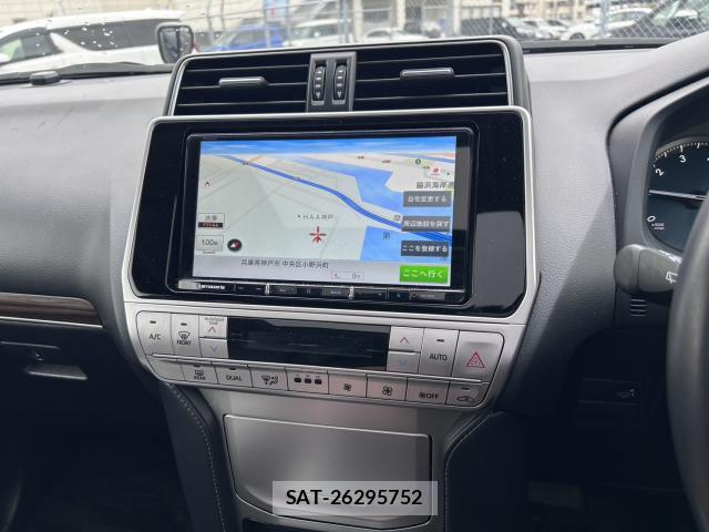 Toyota LAND CRUISER PRADO 2022-09 7818512-13