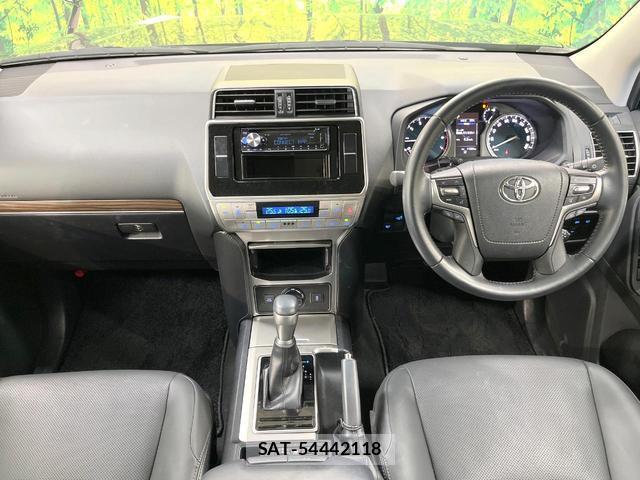 Toyota LAND CRUISER PRADO 2023-04 7820536-1