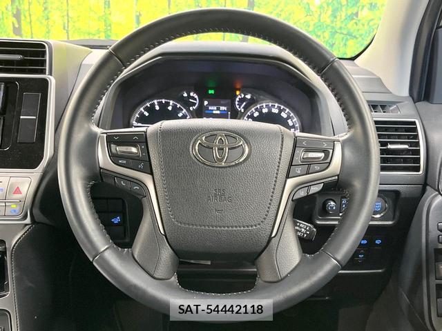 Toyota LAND CRUISER PRADO 2023-04 7820536-11