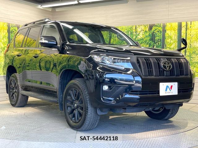 Toyota LAND CRUISER PRADO 2023-04 7820536-16