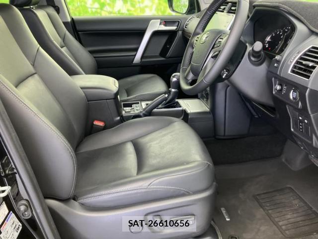 Toyota LAND CRUISER PRADO 2023-04 7821339-3