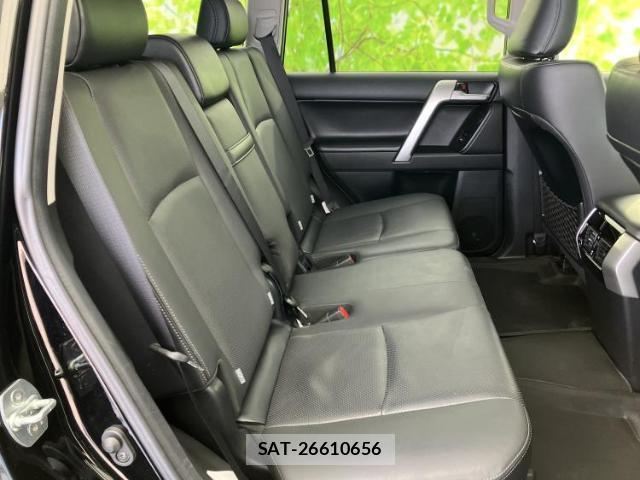 Toyota LAND CRUISER PRADO 2023-04 7821339-4