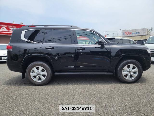 Toyota LAND CRUISER 2023-07 7813922-10