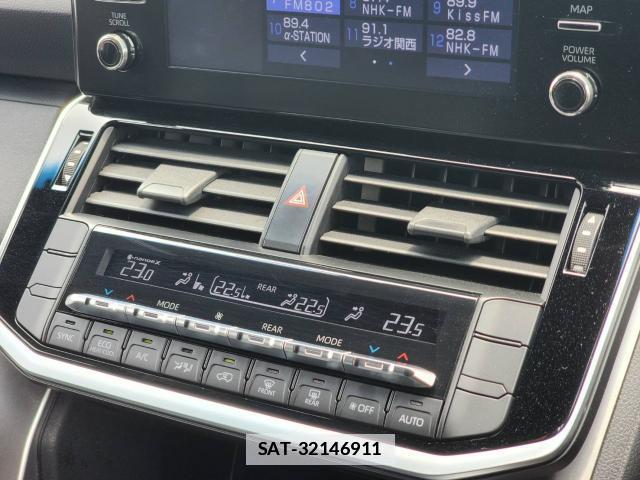 Toyota LAND CRUISER 2023-07 7813922-15