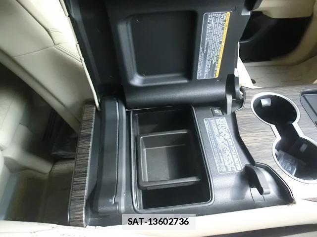 Toyota LAND CRUISER 2024-07 7814824-11