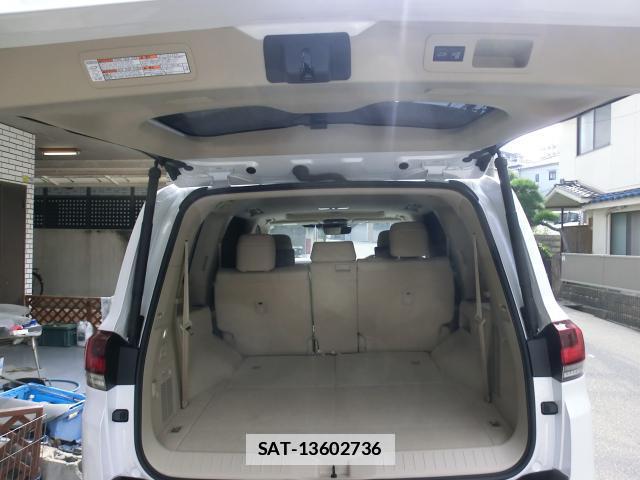 Toyota LAND CRUISER 2024-07 7814824-17