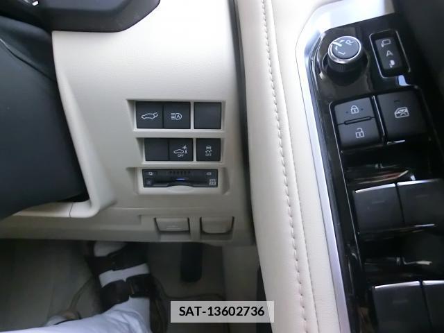 Toyota LAND CRUISER 2024-07 7814824-18