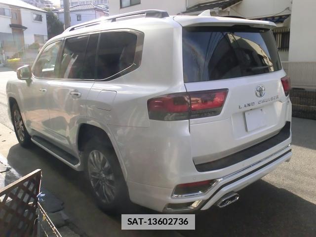 Toyota LAND CRUISER 2024-07 7814824-7