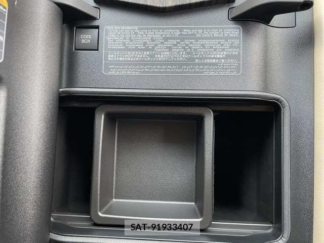 Toyota LAND CRUISER 2024-10 7815530-16