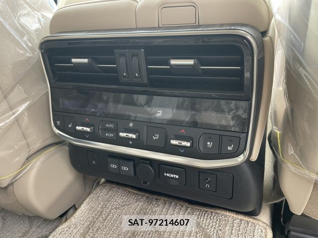 Toyota LAND CRUISER 2026-05 7815538-12