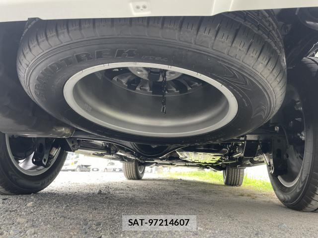 Toyota LAND CRUISER 2026-05 7815538-17