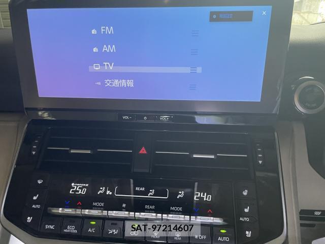 Toyota LAND CRUISER 2026-05 7815538-7