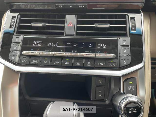 Toyota LAND CRUISER 2026-05 7815538-8