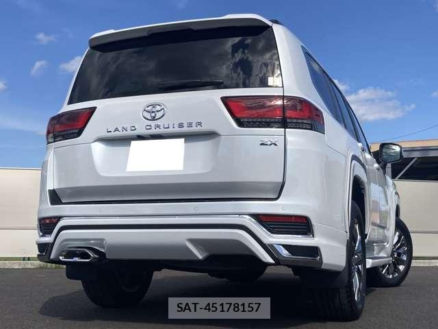 Toyota LAND CRUISER 2025-07 7816727-12