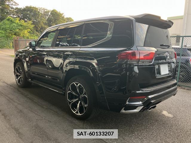 Toyota LAND CRUISER 2023-12 7818048-1
