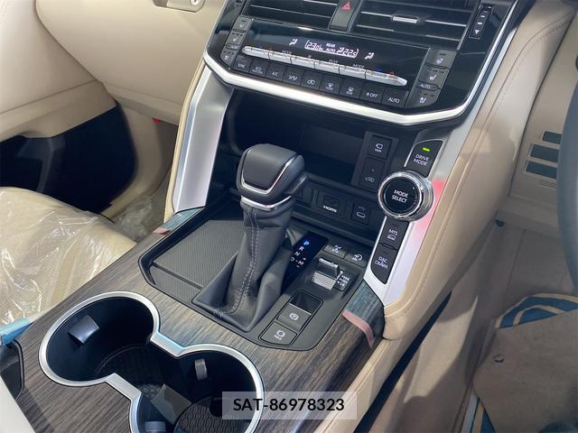 Toyota LAND CRUISER 2025-04 7818717-10