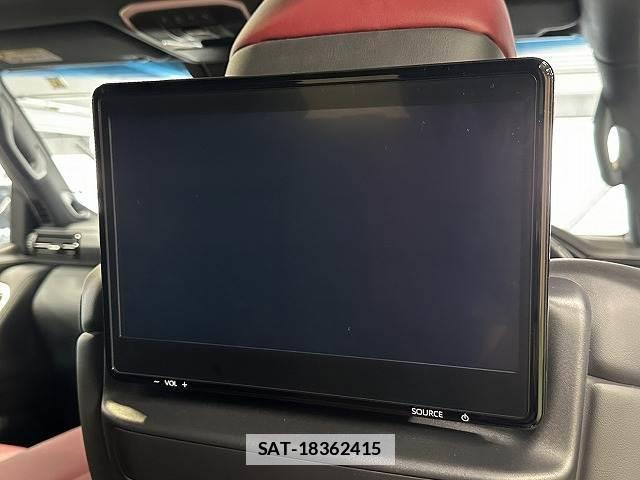 Toyota LAND CRUISER 2023-06 7819043-4