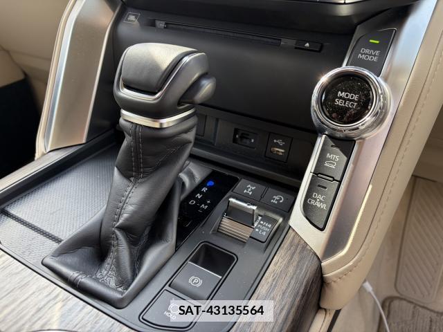 Toyota LAND CRUISER 2023-04 7820761-13