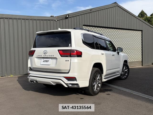 Toyota LAND CRUISER 2023-04 7820761-2