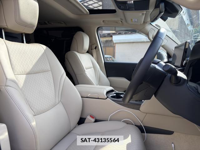 Toyota LAND CRUISER 2023-04 7820761-7