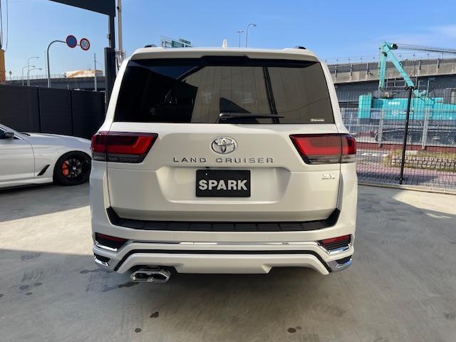 Toyota LAND CRUISER 2025-07 7823323-13