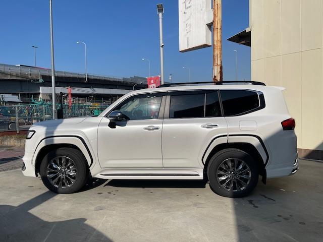 Toyota LAND CRUISER 2025-07 7823323-16