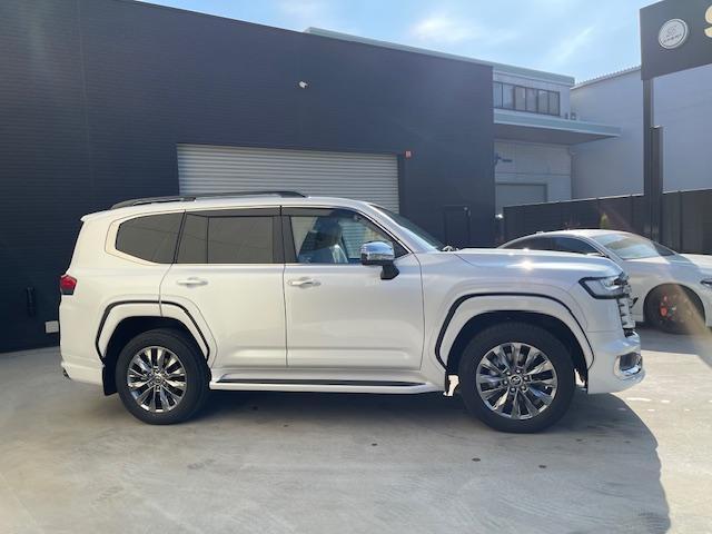 Toyota LAND CRUISER 2025-07 7823323-6