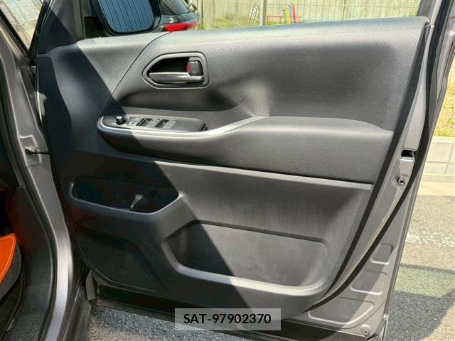 Suzuki LANDY 2022-10 7815412-12
