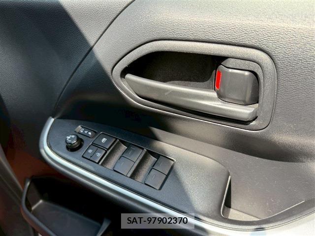 Suzuki LANDY 2022-10 7815412-14