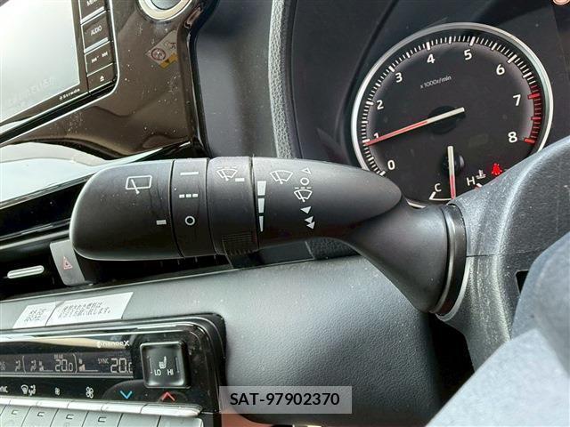 Suzuki LANDY 2022-10 7815412-9