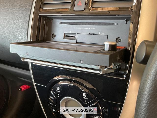 Nissan LATIO 2014-11 7816528-14
