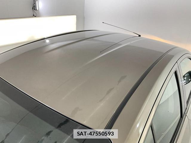 Nissan LATIO 2014-11 7816528-8