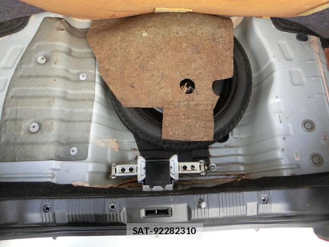 Nissan LAUREL 1997-07 7823181-16