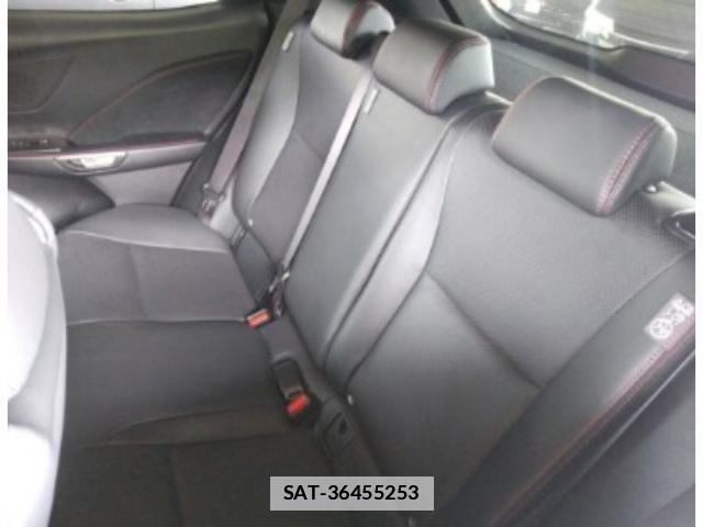Lexus LBX 2025-08 7811466-5
