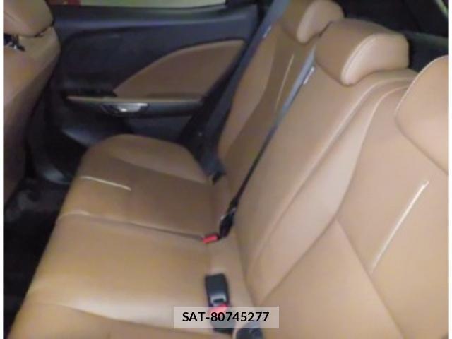 Lexus LBX 2024-03 7811756-3