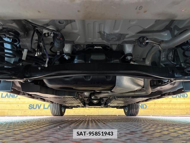 Lexus LBX 2025-12 7816244-18