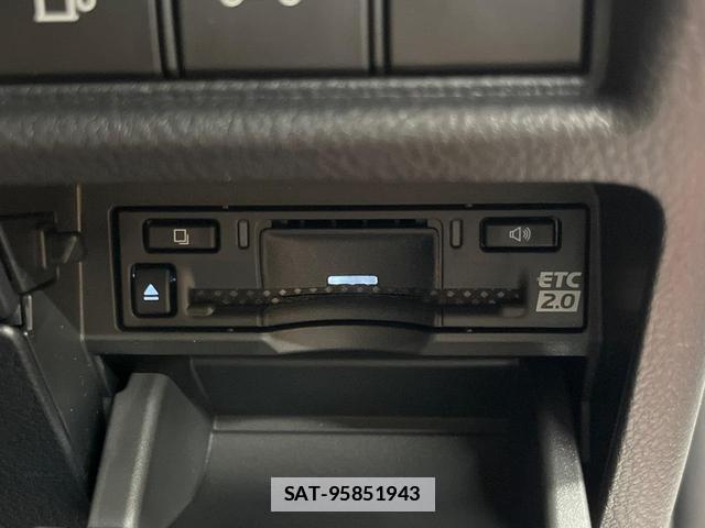 Lexus LBX 2025-12 7816244-6