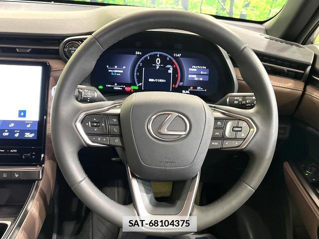 Lexus LBX 2025-03 7818974-10