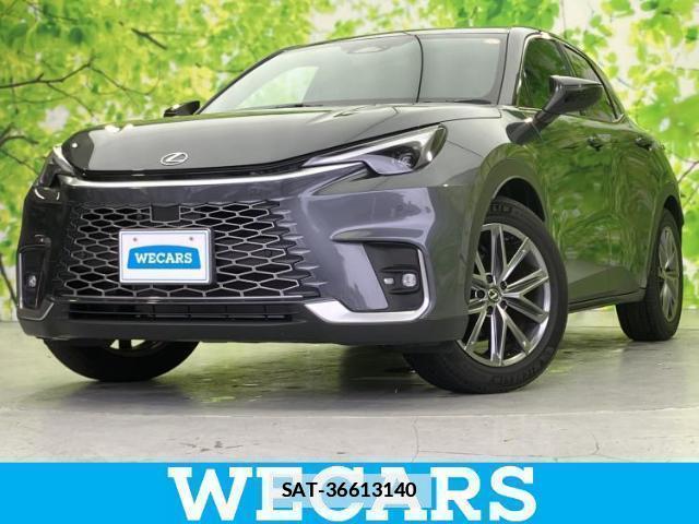Lexus LBX 2024-04 7822384-0