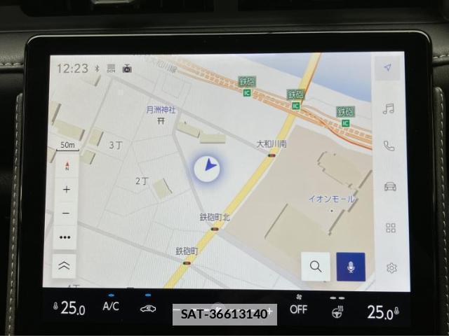 Lexus LBX 2024-04 7822384-8